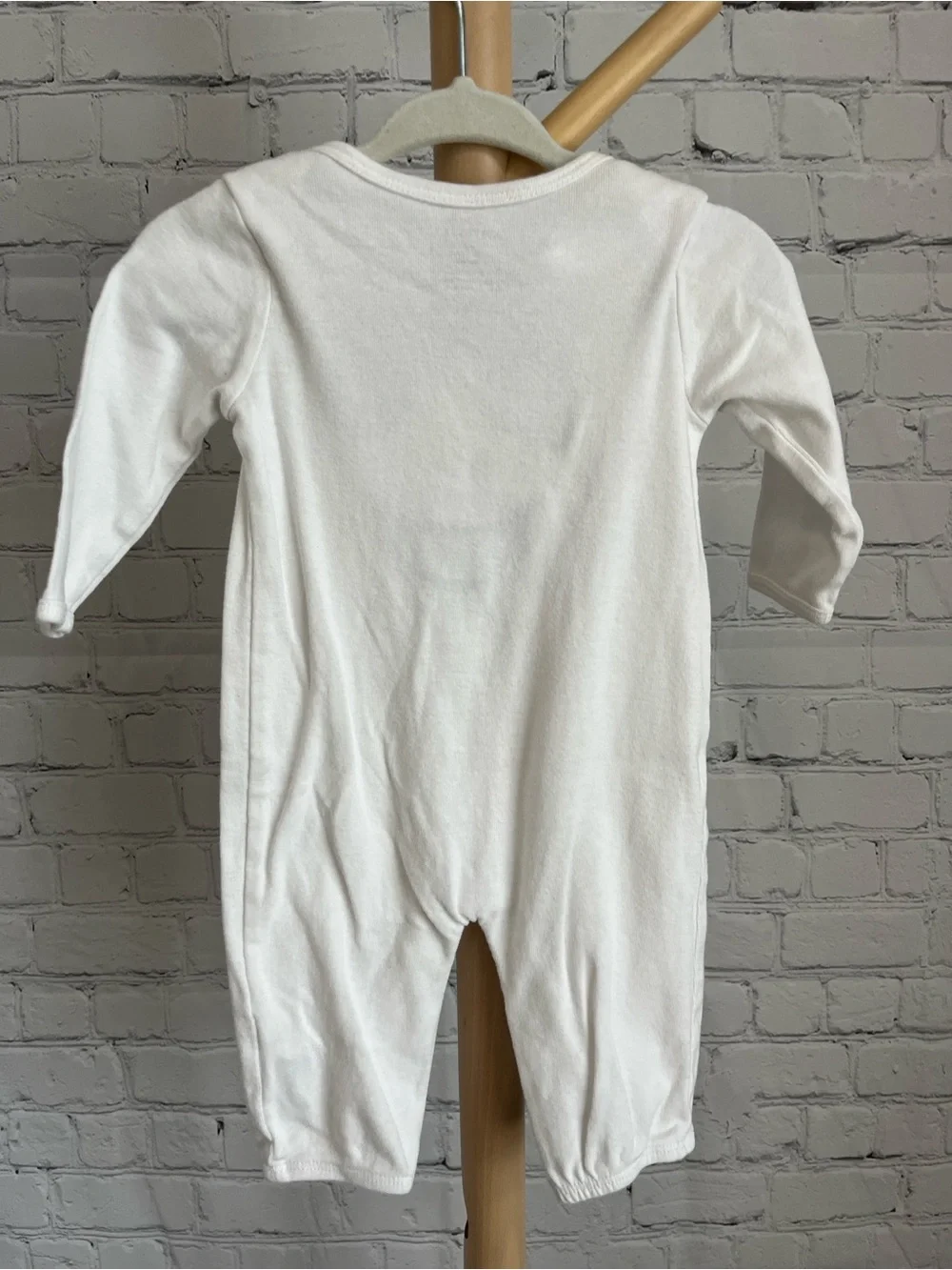 ⭐️⭐️ PICK 5 / $20 Carter's White Ghost One-Piece
